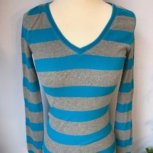 AEROPOSTALE Long Sleeve Striped Thermal Shirt